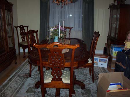 Formal dining room3